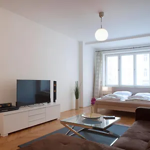 Hotel apartamentowy Dlouha - Old Town, Praga