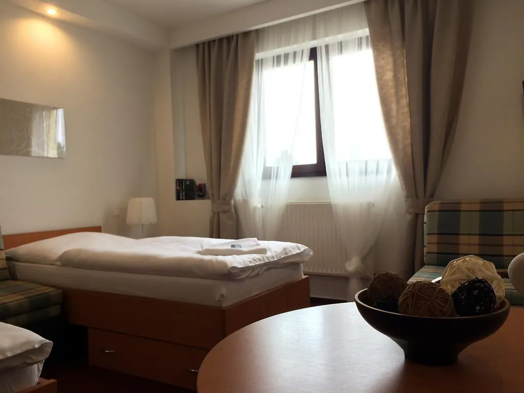 Hotel Wolf Prague