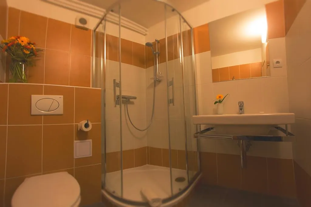 Hotel Wolf Prague